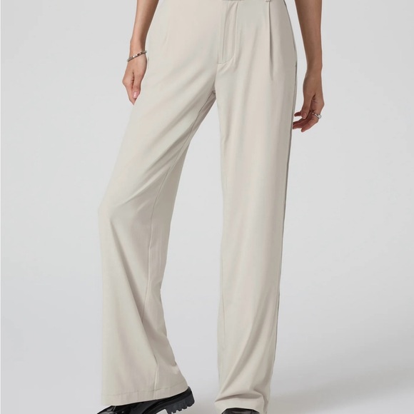 Vuori Villa Trouser-Short - Picture 5 of 5